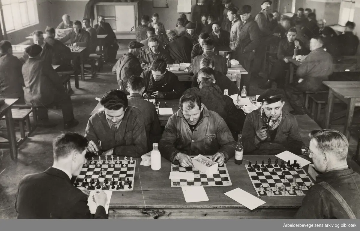 Akers Mekaniske Verkstedsklubbs sjakklubbs første turnering, 27. februar 1934.
