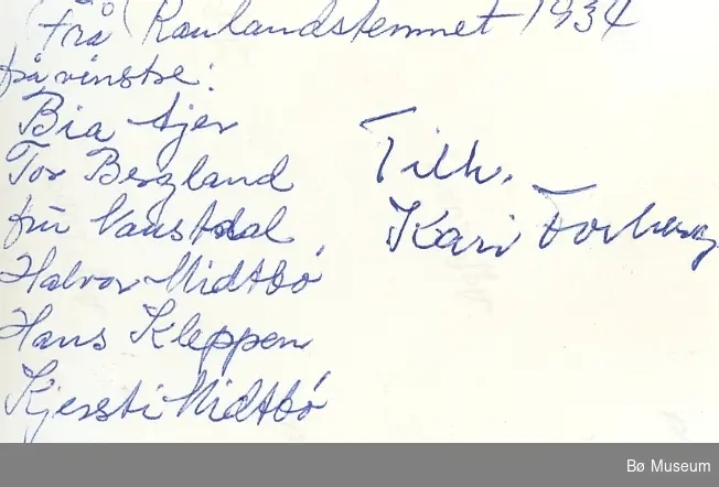 Frå Raulandstemnet 1934: F.v Bia Ajer, Tor Bergland, fru Naustdal, Halvor Midtbø, Hans Kleppen og Kjersti Midtbø