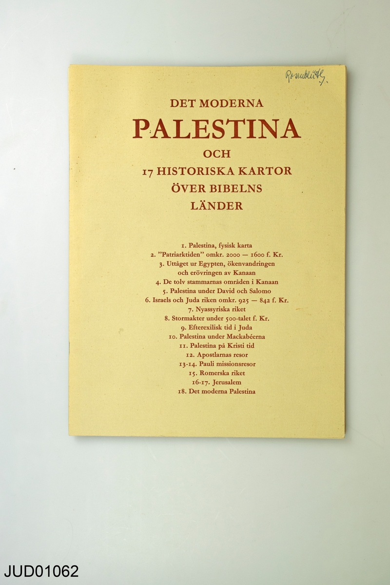 Två kartböcker med titel "det moderna Palestina och 17 historiska kartor över Bibelns länder".