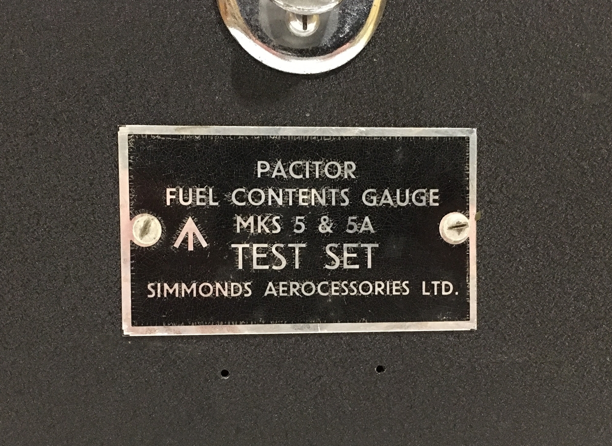 Provningsdon för bränslemätare. Simmonds Aerocessories Pacitor Fuel Content Gauge.