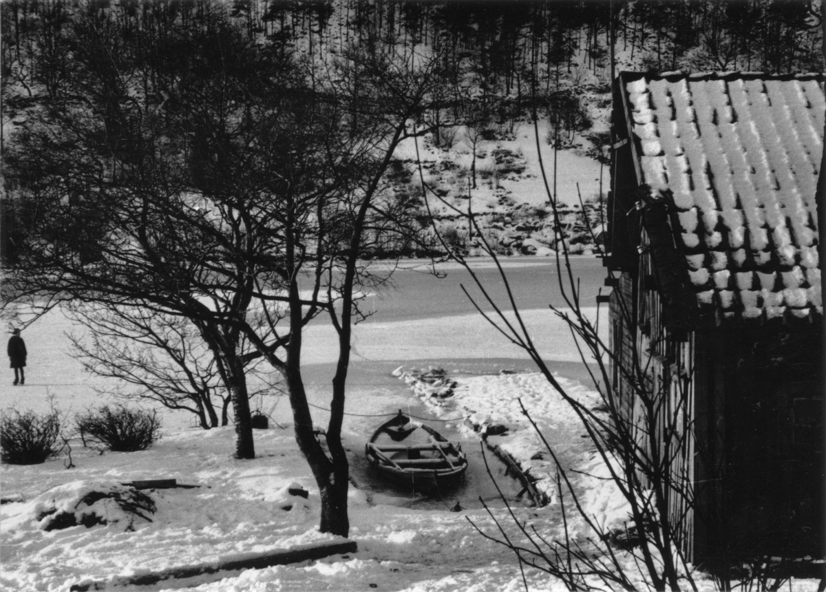 Båtstø, Havsøystrand. Januar 1940.