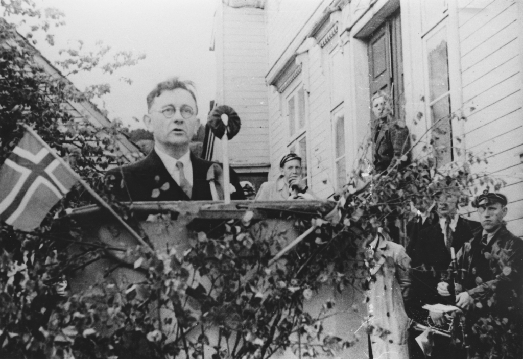 Olav Lorentzen taler, 17. mai 1945.