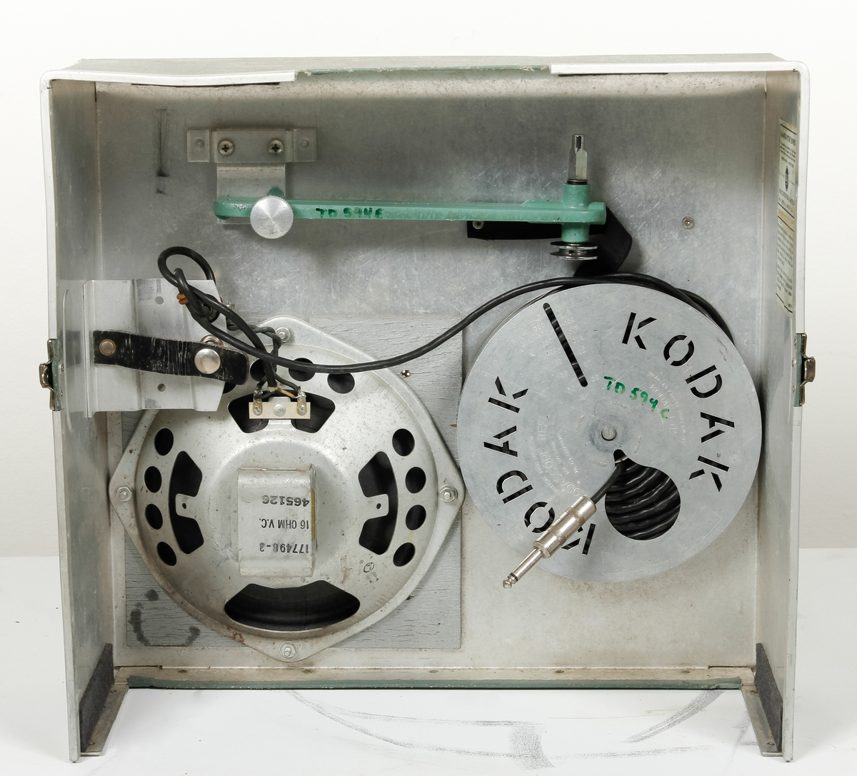 Filmkamera, RCA 415 med bruksanvisning.
