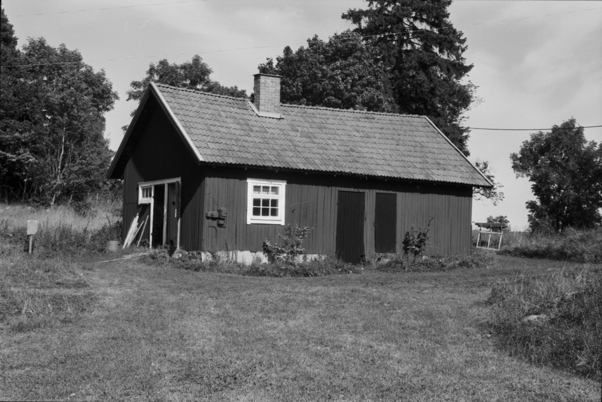 Uthus, Kil 5:1, Stora Kil, Vänge socken, Uppland 1984