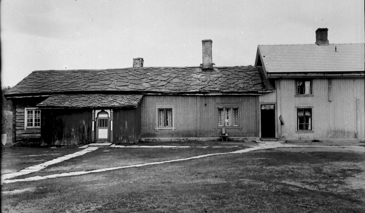 Gamle bolighus, Nedre Hanestad, Ø. Rendal, 1927. 