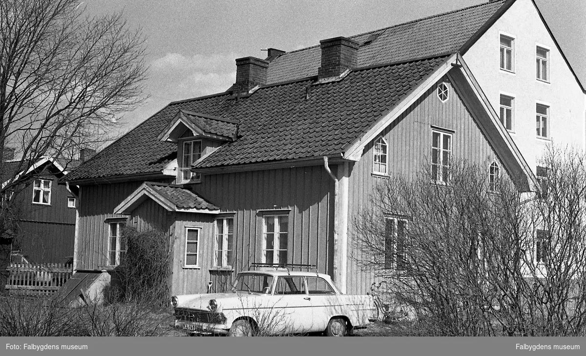 Byggnadsinventering 1972. Kopparslagaren 14. Bostadshus från gården.