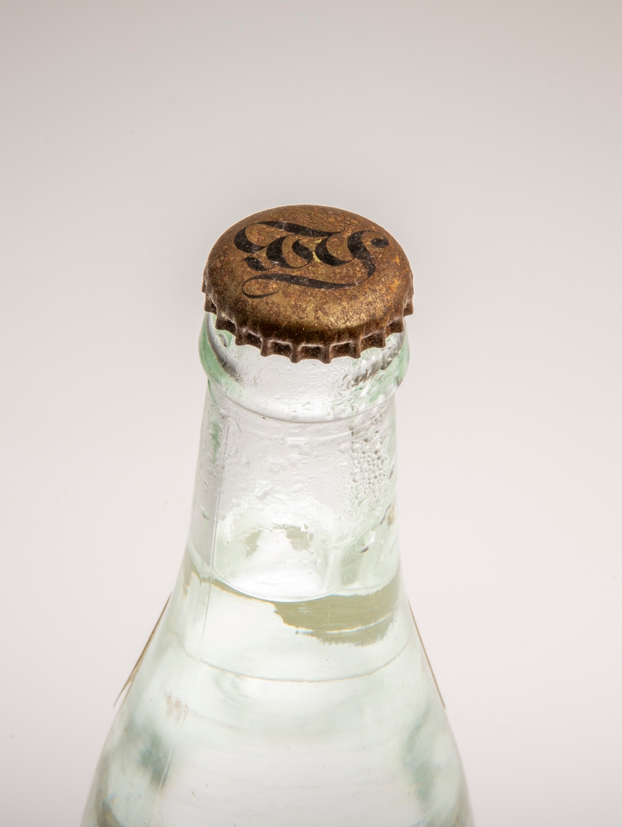 Seltersflaske fra Hamar bryggeri med originalt innhold.