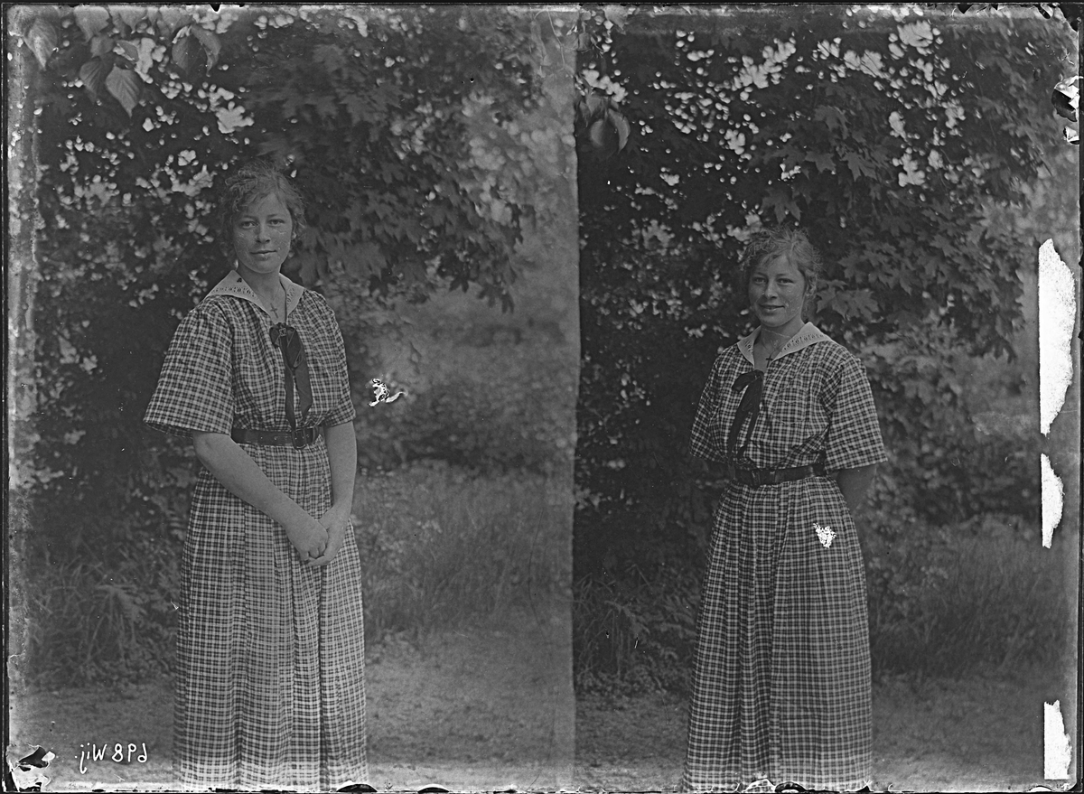 Fotografering beställd av frk Johansson. Föreställer Ebba Birgitta Johansson, född 1899-10-23 i Svedvi, död 1980-05-16 i Sala. Bosatt på Lunda nr. 1.