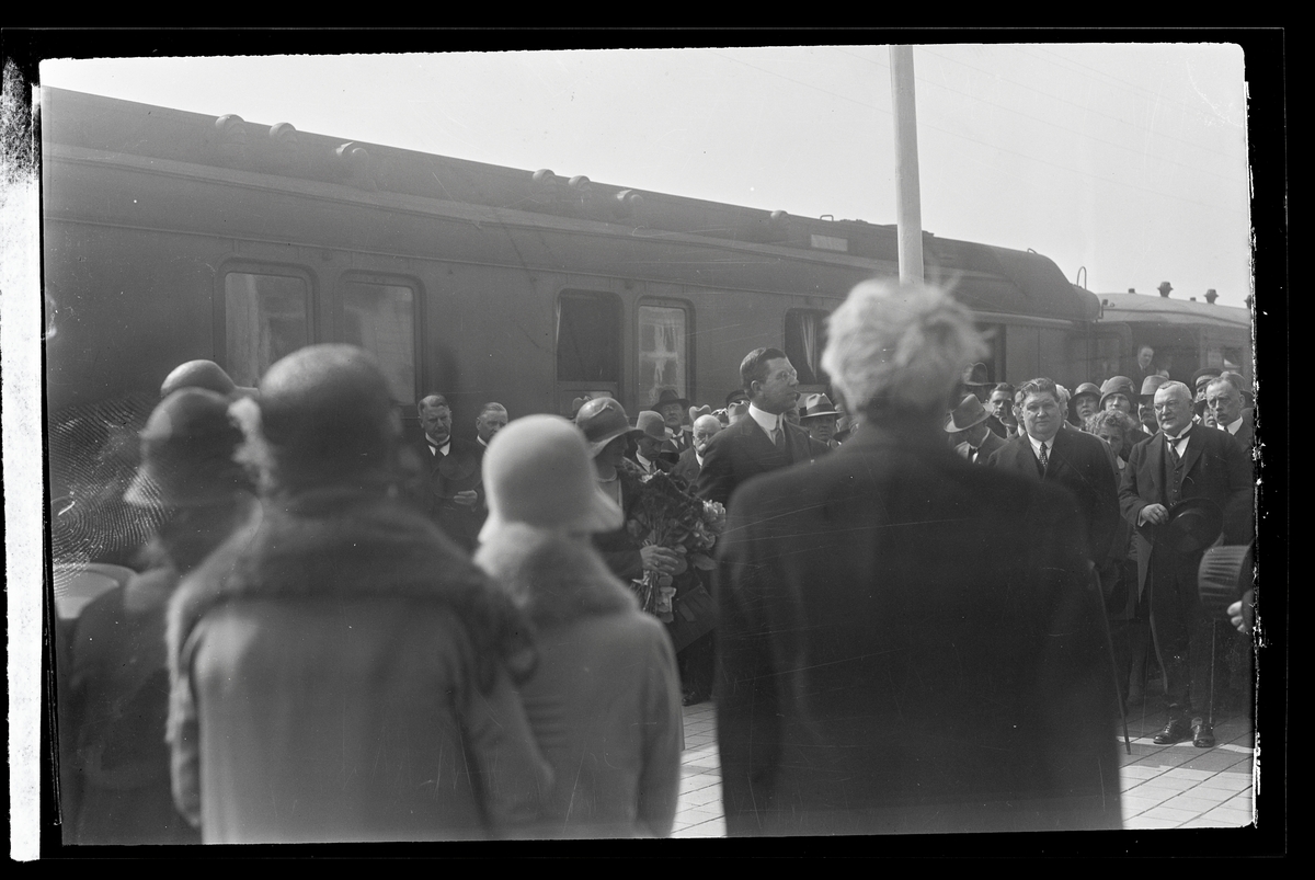 Kronprinsparets besök inför Västeråsutställningen på Viksäng 1929.