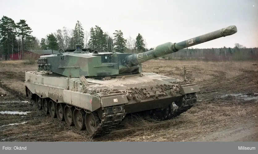 Stridsvagn 121 (Strv 121), Leopard.