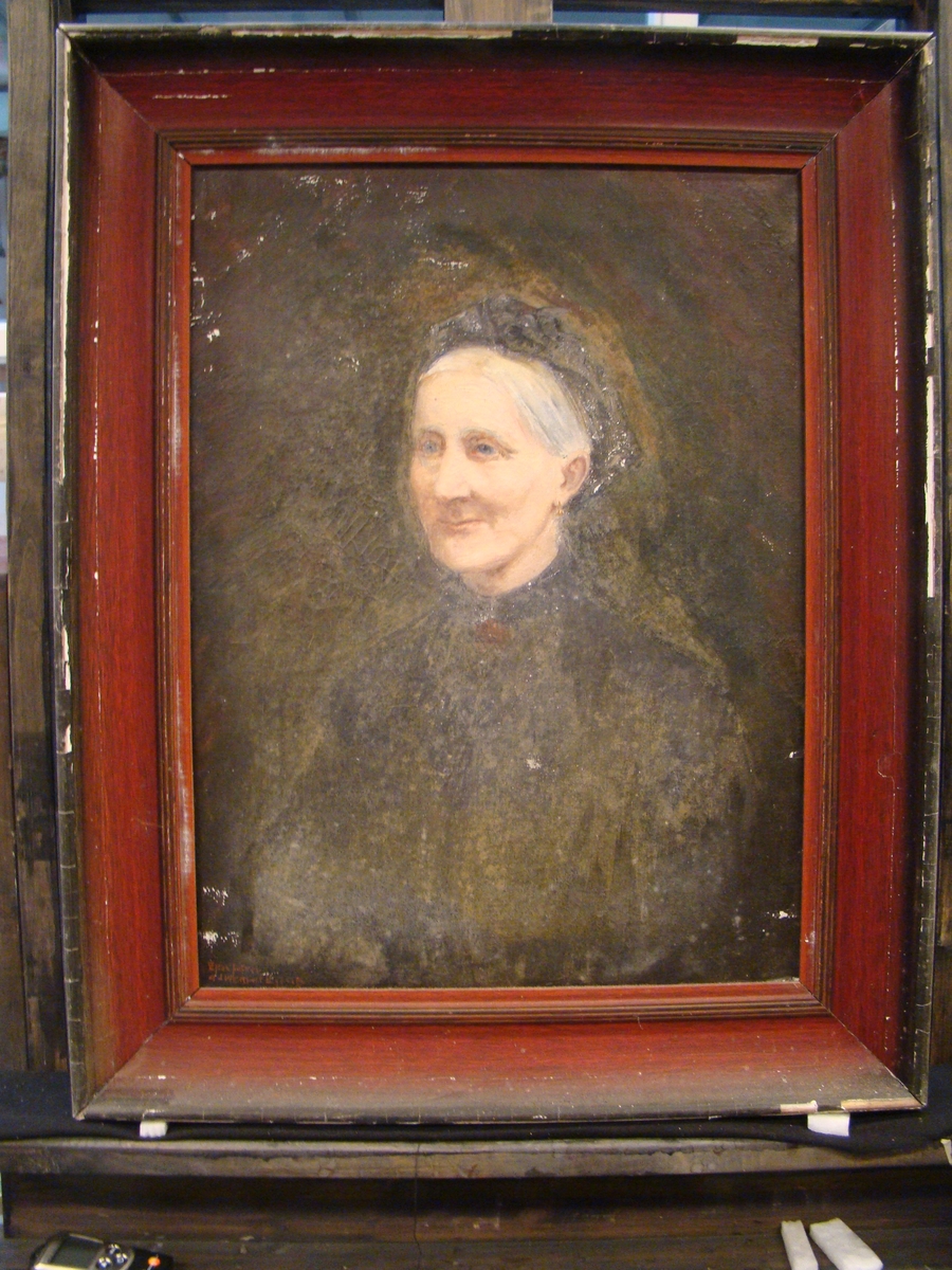 Porträtt av Fru Götterström. Tillhör Båraryds kyrka