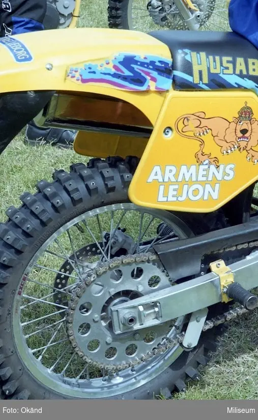 Broloppet.

Armens Lejon, motorcykel. En av armen uppvisnings grupp.