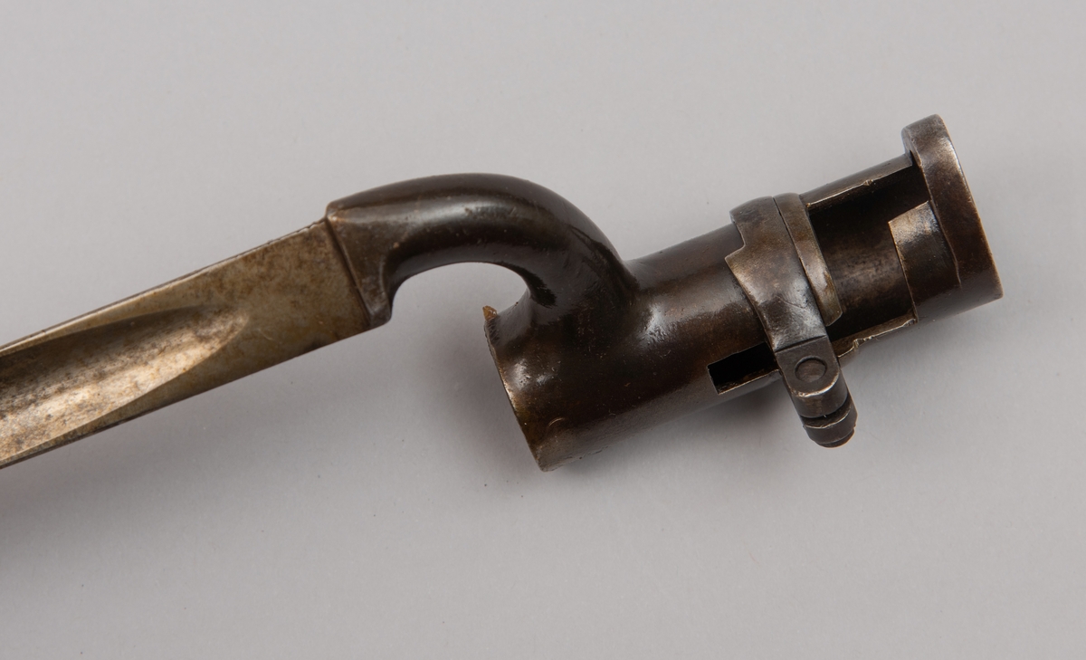 1800-talls døllebajonett