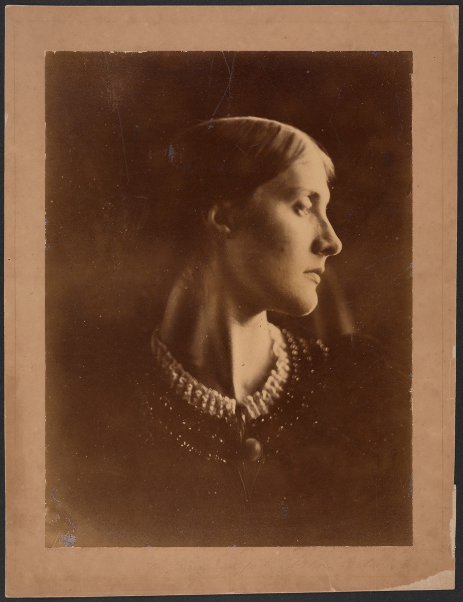 Portrett av Mrs. Herbert Duckworth (senere Mrs. Leslie Stephens).