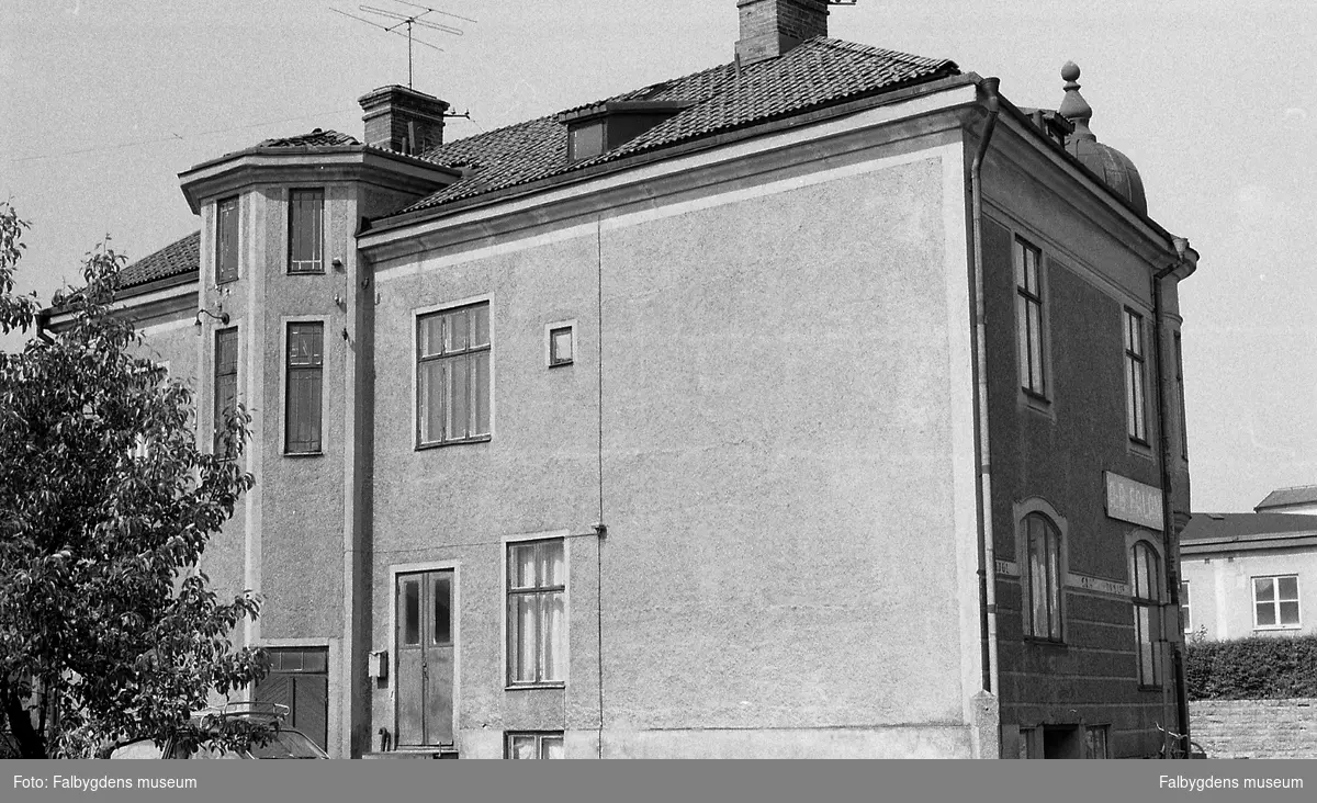 Byggnadsinventering 1972. Bocken, Järnvägsgatan, stä 309 från NO.