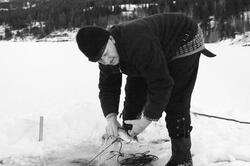 Yrkesfiskeren Paul Stensæter (1900-1982) fra Hole kommune i 