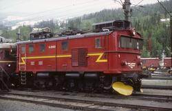Elektrisk lokomotiv El 9 2063 på Ål stasjon