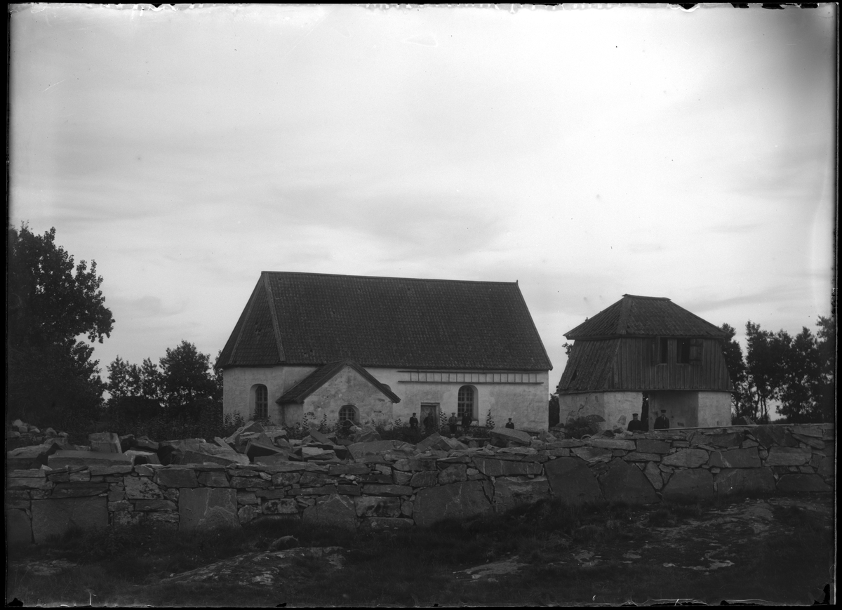 Flakebergs gamla kyrka