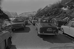 Påsketrafikk ved Mydland, ca. 1972.