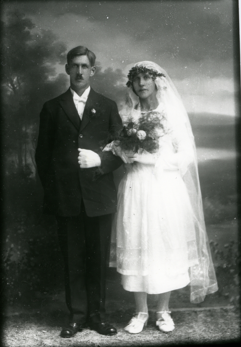 Brudebilde av Albert Nysted og Elida Bakken g. Nysted.