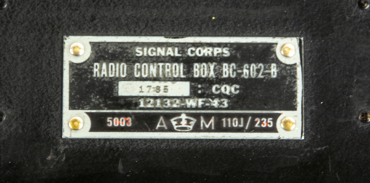 Betjäningsapparat typ BC-602-A till radio Fr VII. Apparaten har suttit i flygplanen Sk 16 och J 26 Mustang. Tillverkad av Signal Corps.