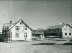 Sørkjos hotell fotografert i 1946.