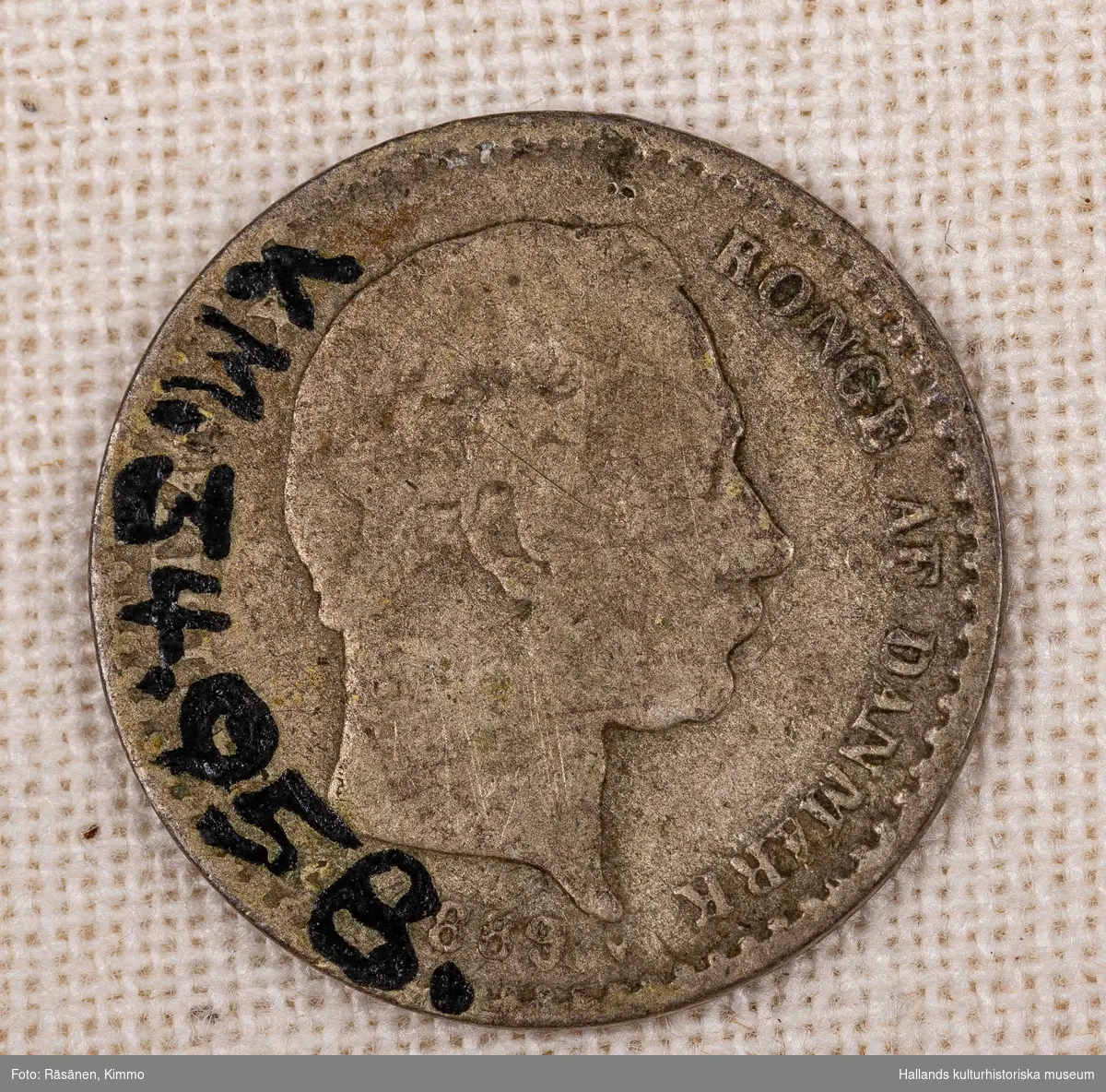 Danskt silvermynt. 10 ØRE (öre) 1889. CHRISTIAN IX KONGE AF DANMARK