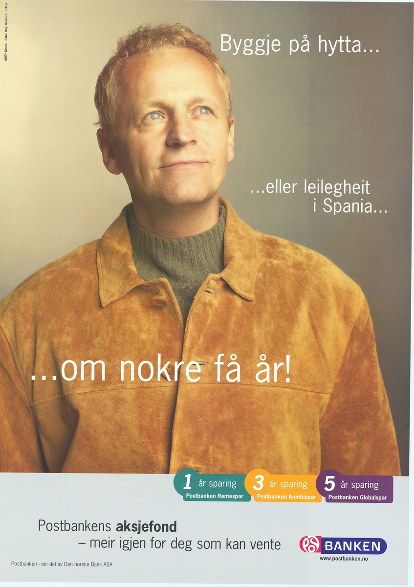 Plakat med motiv av en person i beige jakke, tekst og bilde. Plakaten er tosidig med tekst på bokmål og nynorsk på hver sin side.