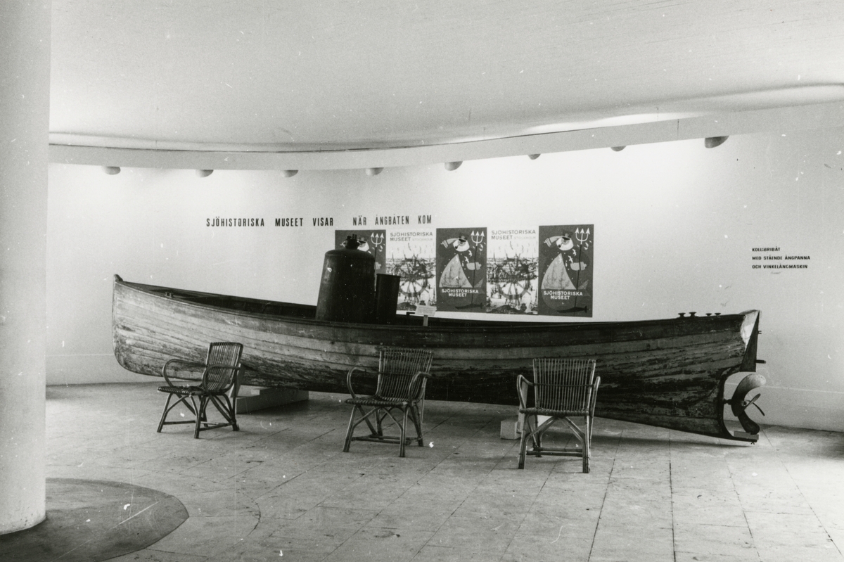 Utställningen När ångbåten kom. Kollibribåt med ångpanna och vinkellångmaskin.