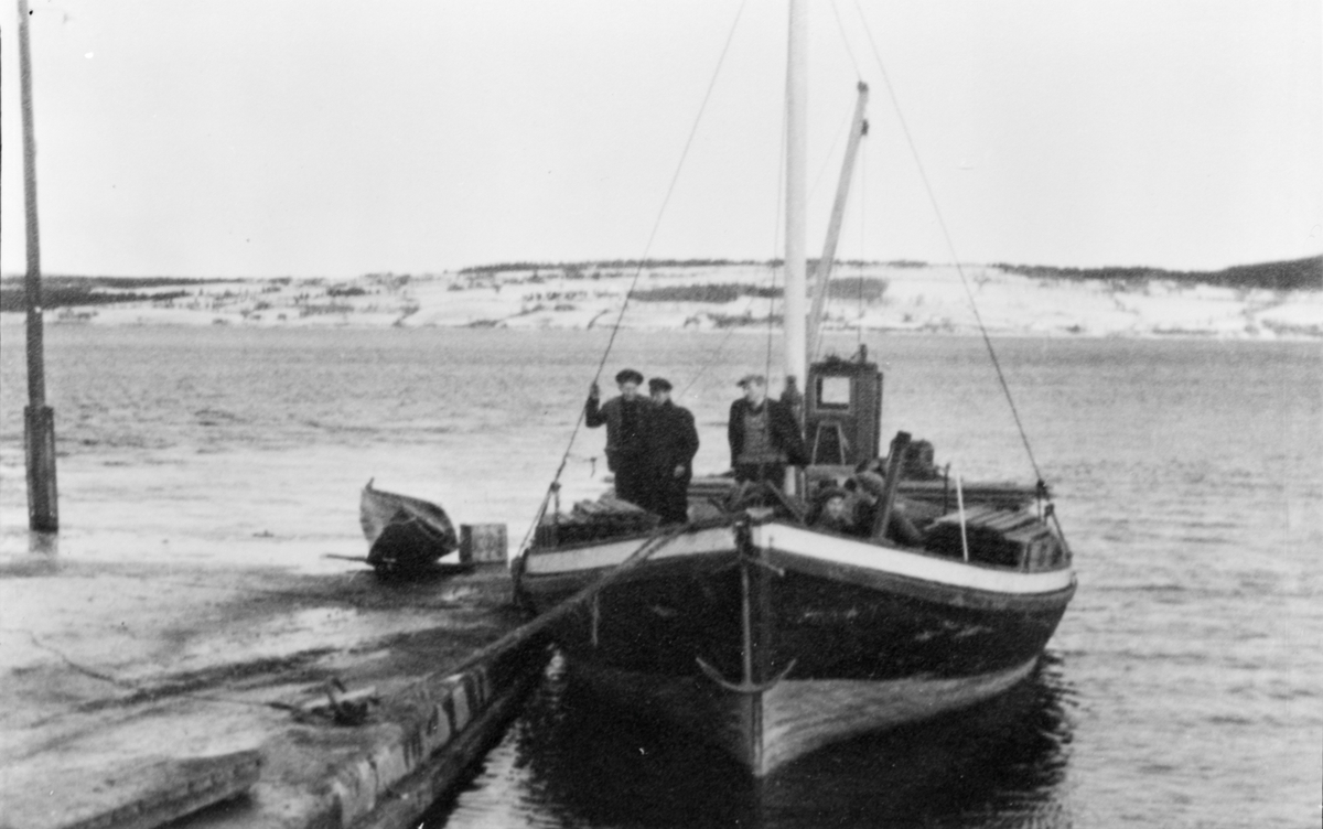 Båten "Alfen".