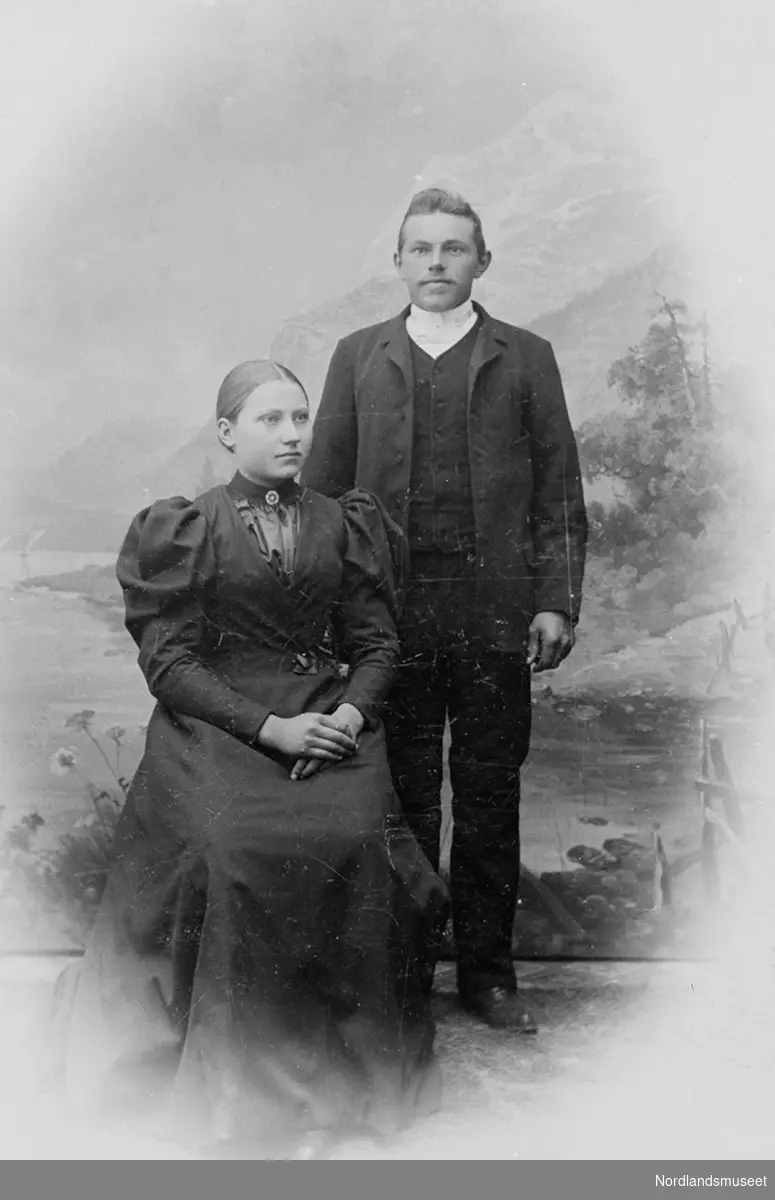 Bryllupsbilde av Martin og Marine Hammer, Moen i Holandsfjord. 