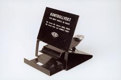 Postmuseet, gjenstander, vekt, brevvekt, kontrollvekt for br