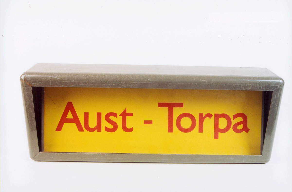 postmuseet, gjenstander, skilt, stedskilt, stedsnavn, Aust-Torpa
