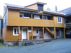 Nedre bakgårdsbygning