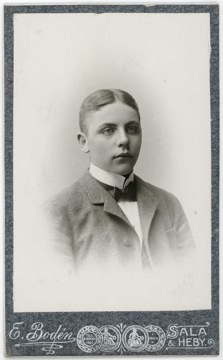 Kabinettsfotografi - ung man, Sala 1903