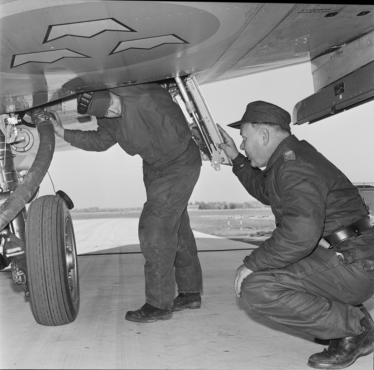 Övning sekundberedskap flyg, Uppsala 1964
