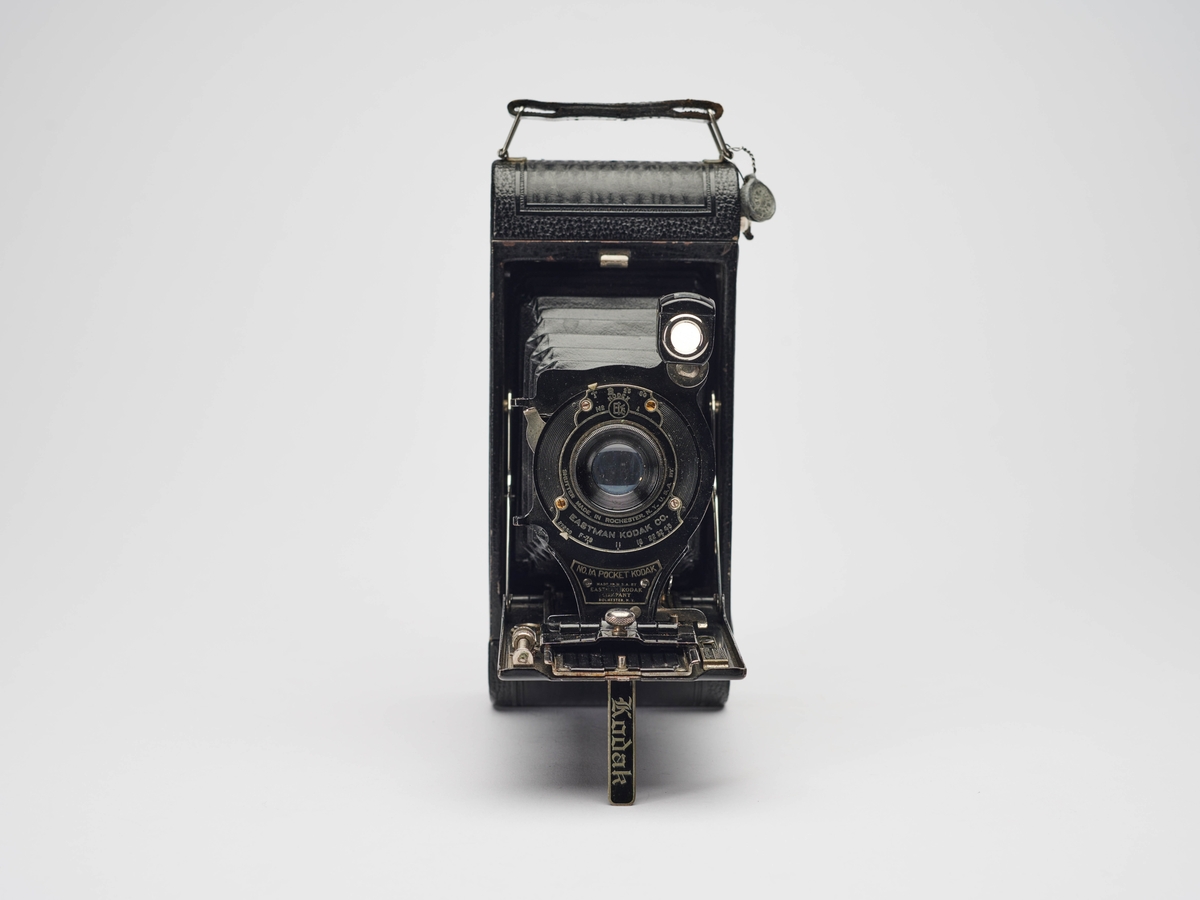 No. 1A Pocket er et foldekamera for 116 rullfilm, produsert av Kodak. Kameraet ble produsert i sort fra 1926-1931 og i fargene blå, brun, grønn og grå i perioden 1929-1932.

Mange av Kodaks foldekameraer i Pocket-serien har Autographic funksjonen, men det inngår ikke i kameraets navn.
