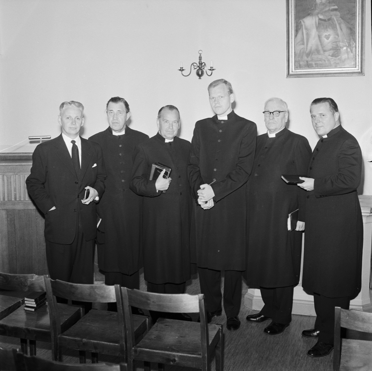 Studentliv, förste frikyrklige studentprästen vigd, Uppsala 1960