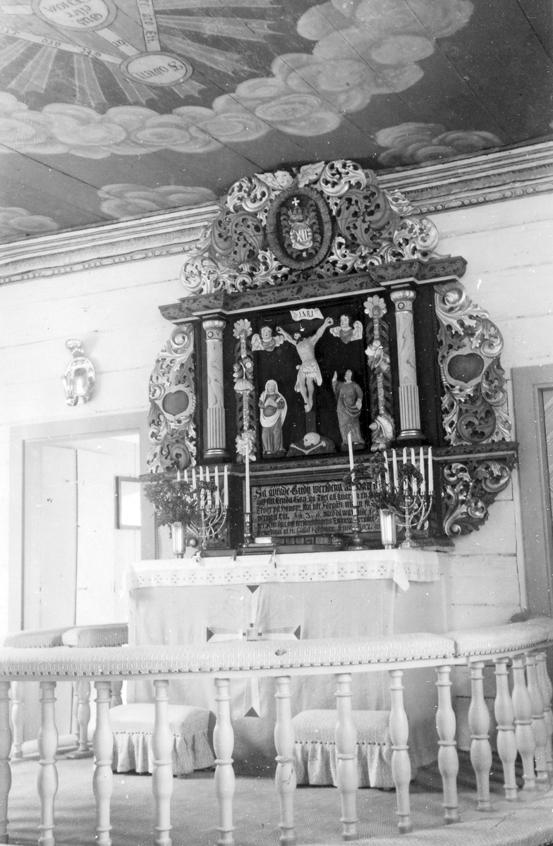 Halland, Varberg, Nösslinge sn. Nösslinge kyrka. Altartavla, juli 1951.