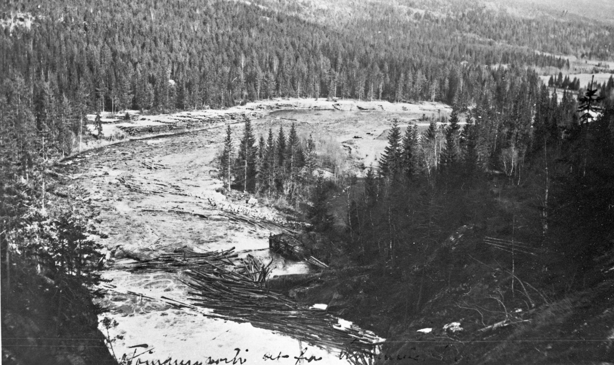 Tømmerfløting ved Kvennerudfossen, ca. 1920. - Sigdal Museum ...