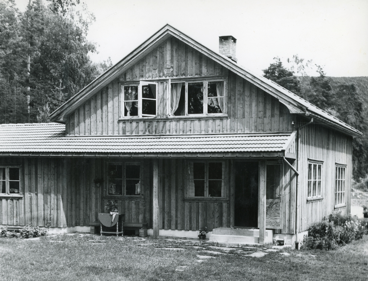 Bustadhuset på Valen bnr. 8, bygd i 1956.