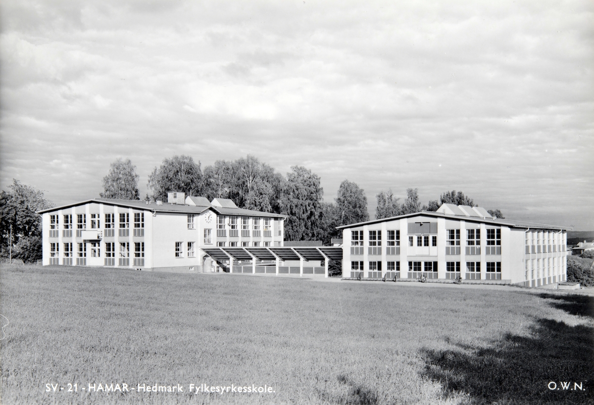 Postkort, Hamar, Ringgata 161, Hedmark fylkesyrkesskole, Ankerskogen videregående, Mæhlumsløkka, 
