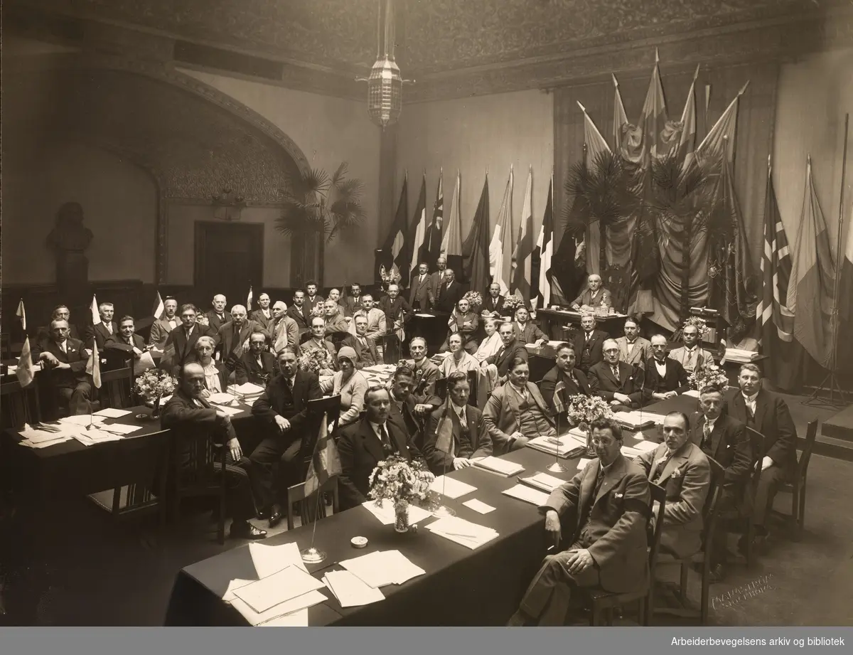 Den internasjonale skotøyarbeiderunionens kongress i Stockholm. 1929. Fra Norge møtte forbundsformann A. E. Gundersen.