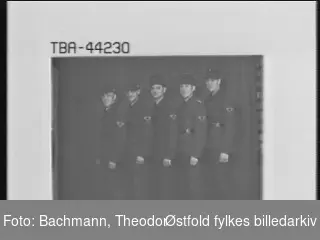 Gruppeportrett av fem tyske soldater i uniform. (Alle stående) 
Bestillers navn: Starlitz.