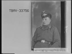 Portrett av tysk soldat i uniform,  Johan Schmid.