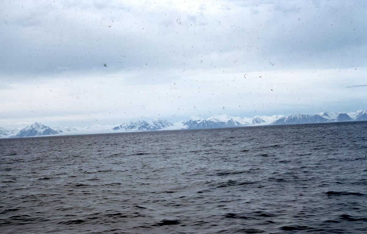 Med Lyngen til Svalbard 1957