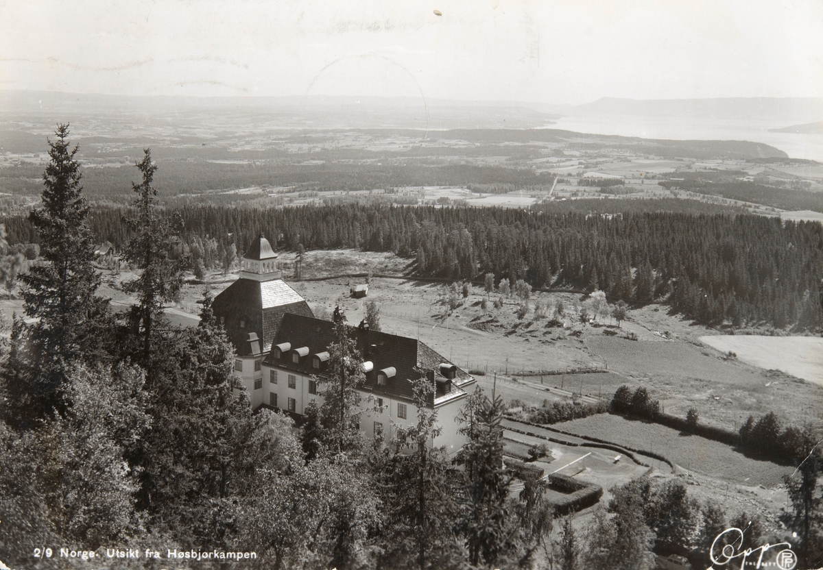 Postkort, Ringsaker, Furnes, Høsbjør Turisthotell, utsikt fra Høsbjørkampen.
