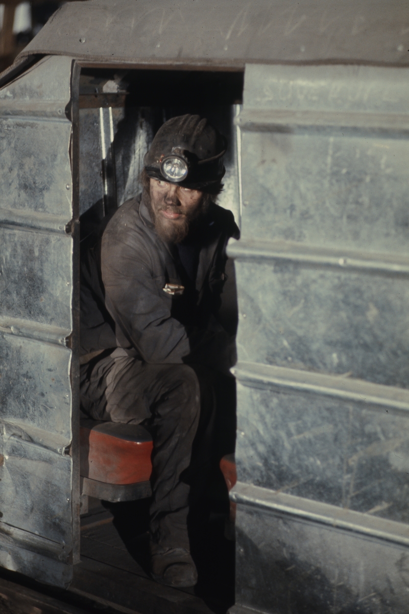 En gruvearbeider på jobb.