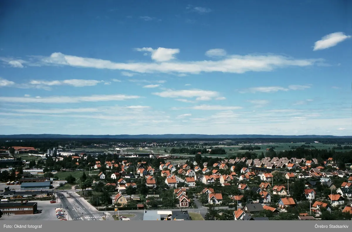 Vy från Svampen mot väster, 1980-tal - Örebro Stadsarkiv / DigitaltMuseum