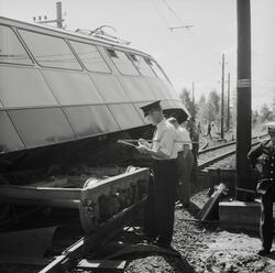 Vogn på Ekebergbanen veltet av sporet ved Ljabru stasjon. 14